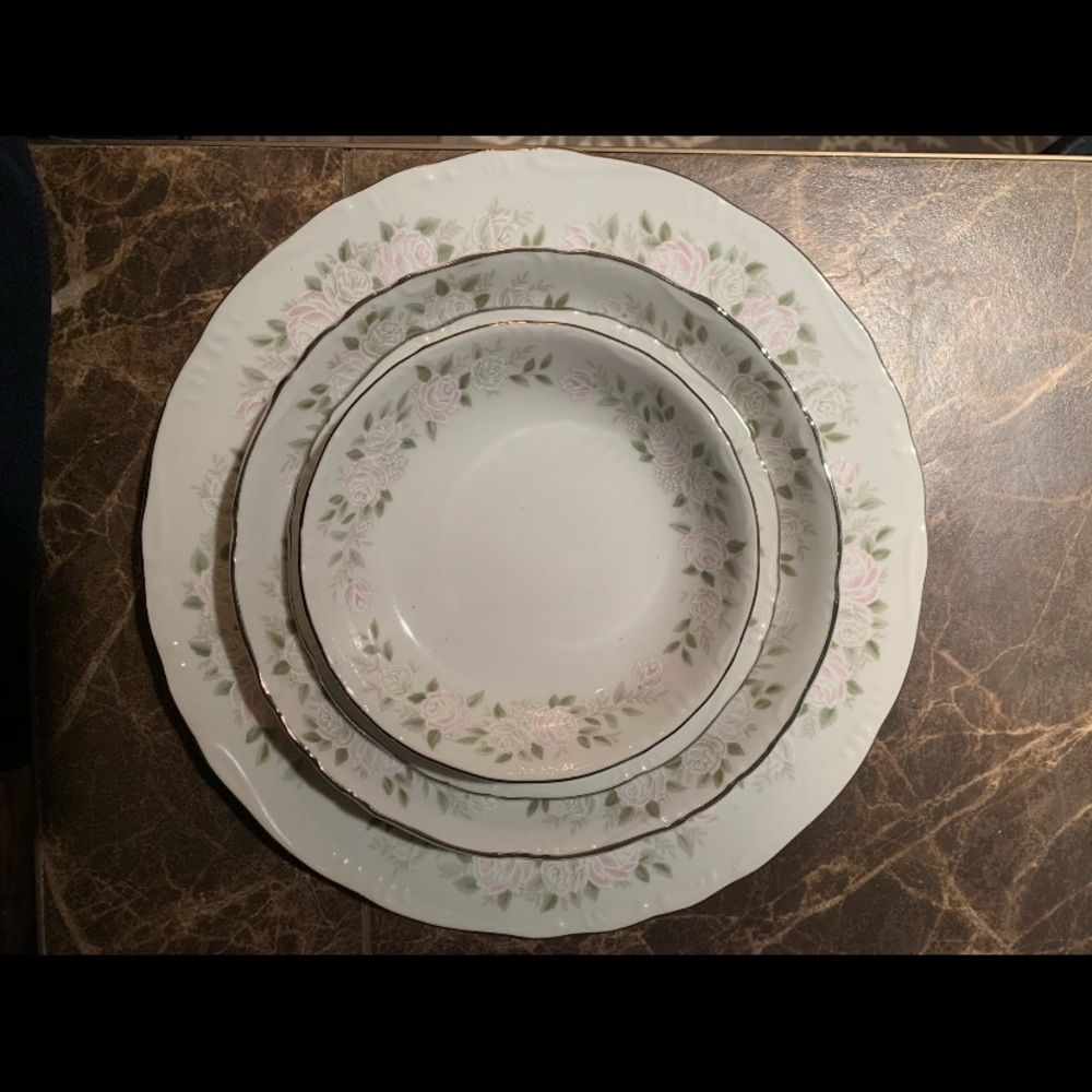 Sheffield Japan Floral Dinnerware Set - Pink White and Green